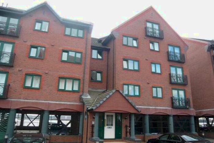 2 Bedroom Flat To Rent In South Ferry Quay, Liverpool, L3