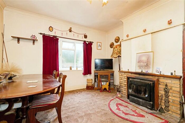 3 Bedroom Detached Bungalow For Sale In Sustead Road, Lower Gresham, Norwich, NR11