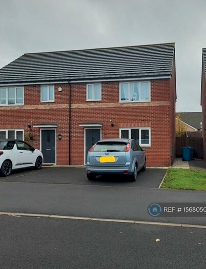 3 Bedroom Semi-Detached House To Rent In Rowan Tree Road, Manchester, OL8