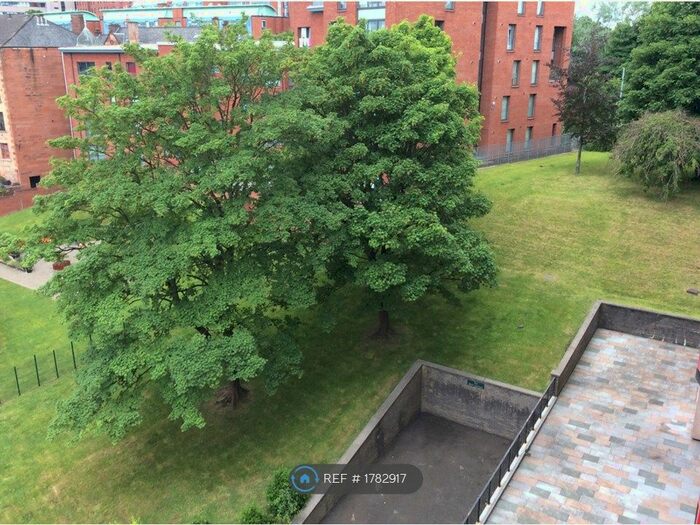 1 Bedroom Flat To Rent In Drygate, Glasgow, G4