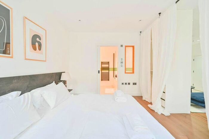 Studio To Rent In Macroom Road, Maida Hill, London, W9