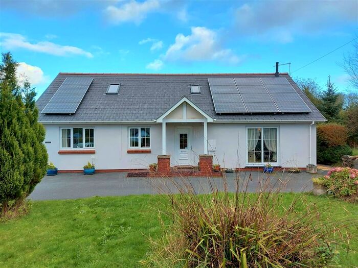 4 Bedroom Detached Bungalow For Sale In Cross Inn, Llanon, Ceredigion SY23
