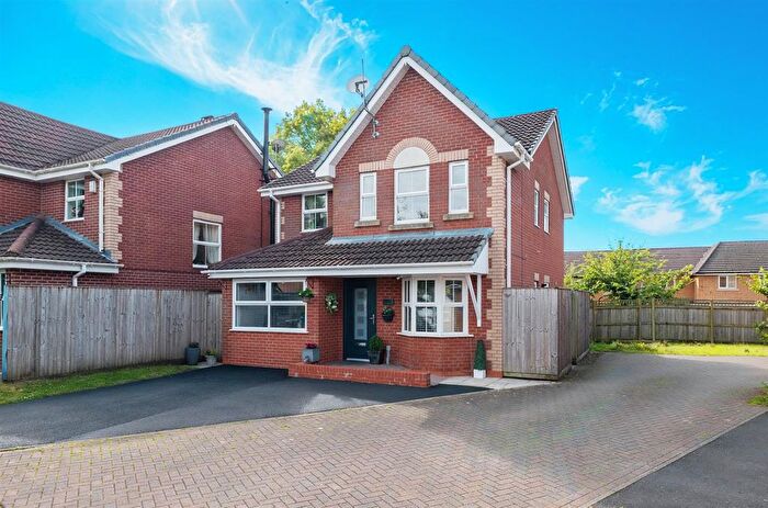 4 Bedroom Detached House For Sale In Hunters Lodge, Walton-Le-Dale, Preston, PR5