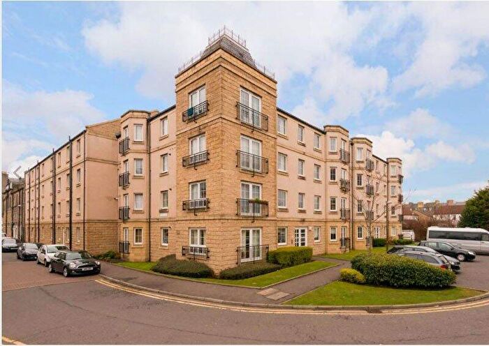 2 Bedroom Flat To Rent In Steads Place, Edinburgh, Midlothian, EH6