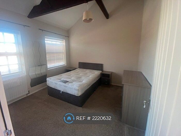 1 Bedroom Flat To Rent In Robert St, Northampton, NN1