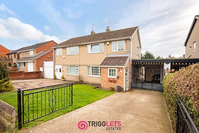 3 Bedroom Semi Detached House For Sale In Church Street, Elsecar, S74