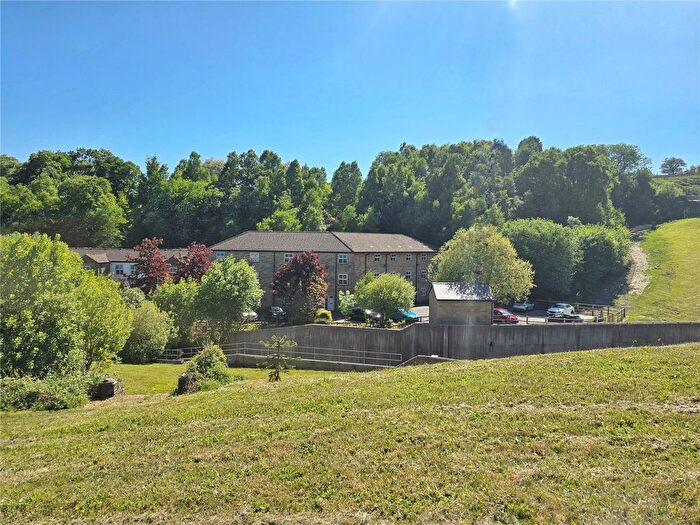 3 Bedroom Flat For Sale In Holden Vale House, Holcombe Road, Helmshore, Rossendale, BB4