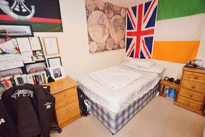 3 Bedroom Terraced House For Sale In Sandford Walk, Newtown, Exeter, EX1