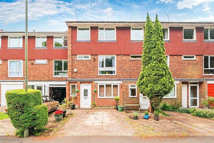 3 Bedroom Terraced House For Sale In Lunar Close, Biggin Hill, Westerham, TN16