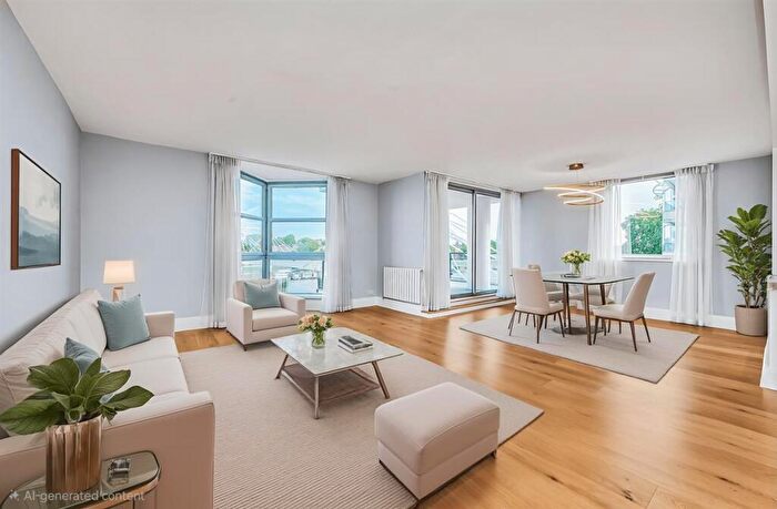 2 Bedroom Flat For Sale In Anhalt Road, SW11