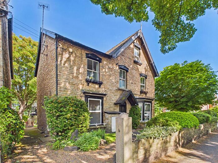 1 Bedroom Flat For Sale In Crescent Road, Sheffield, S7