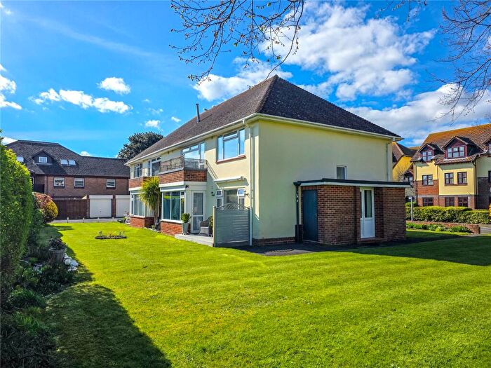 2 Bedroom Apartment For Sale In Wortley Road, Highcliffe, Christchurch, Dorset, BH23