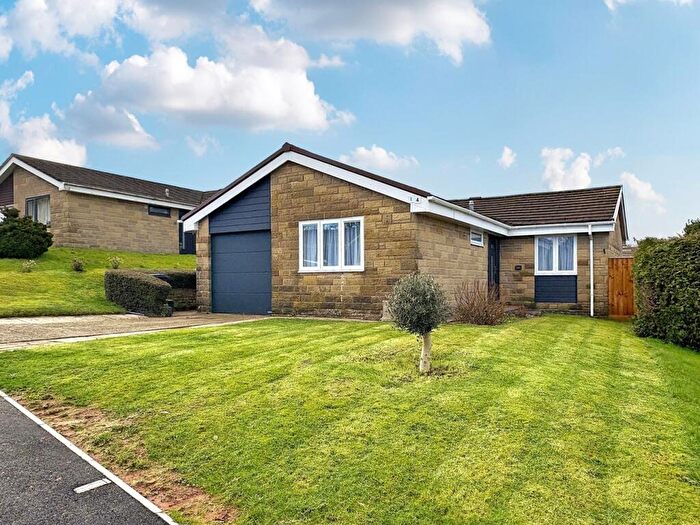 3 Bedroom Detached Bungalow For Sale In Woodbury Way, Axminster, Devon, EX13