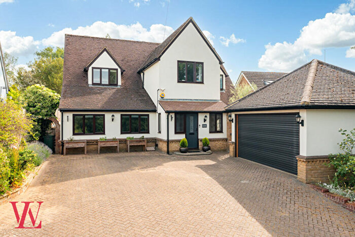 4 Bedroom Detached House For Sale In Lower Road, Little Hallingbury, Bishop's Stortford, Essex, CM22