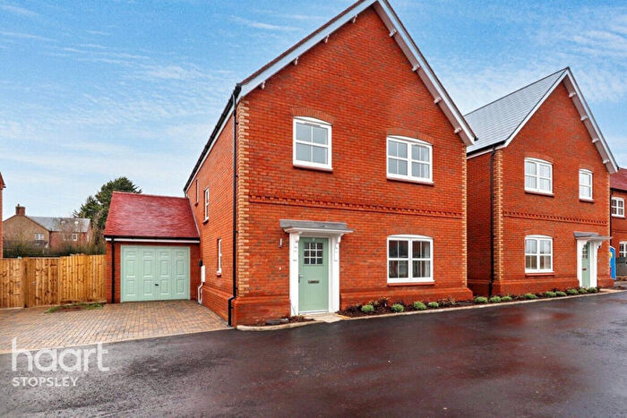 4 Bedroom Detached House For Sale In Wing Road, Stewkley, LU7