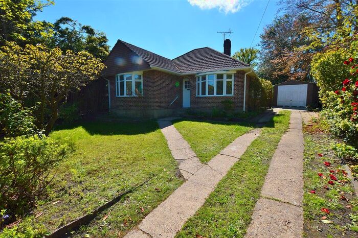 3 Bedroom Detached Bungalow To Rent In Grasmere Road, Lightwater, GU18