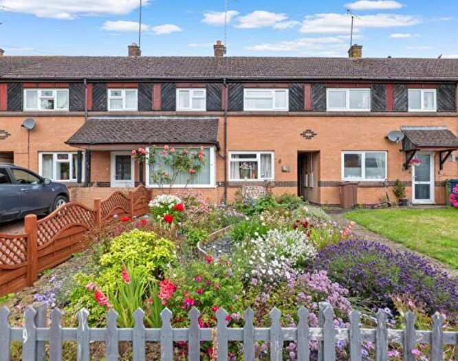 3 Bedroom Terraced House For Sale In Abbots Leys Road, Winchcombe, GL54