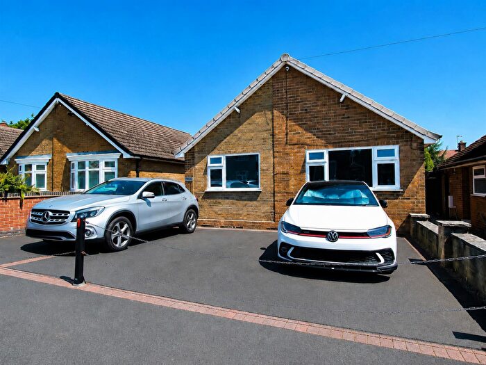 2 Bedroom Detached Bungalow For Sale In Bolton Street, Swanwick, Alfreton, DE55