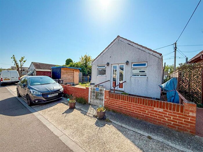 2 Bedroom Detached Bungalow For Sale In Standard Avenue, Jaywick, Essex, CO15
