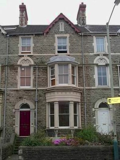 1 Bedroom Terraced House To Rent In Bath Road, Swindon SN1