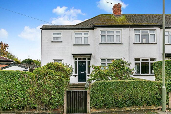 3 Bedroom Semi Detached House For Sale In Meadow Gardens, Staines-Upon-Thames, Surrey, TW18