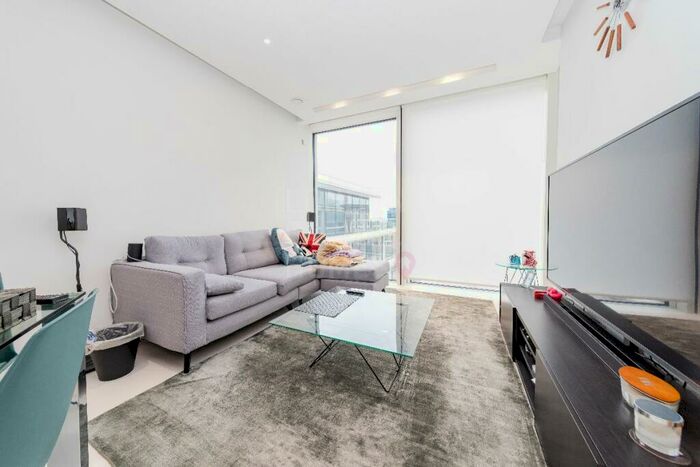 1 Bedroom Apartment To Rent In Sugar Quay Water Lane London, EC3R