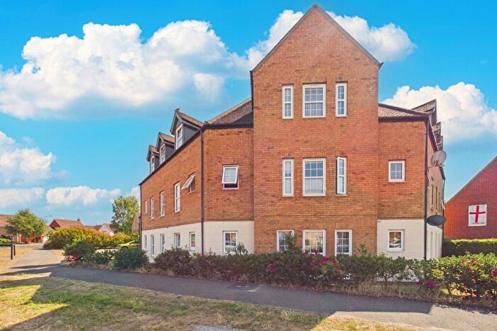 2 Bedroom Apartment For Sale In Cypress Covert, Thetford, IP24