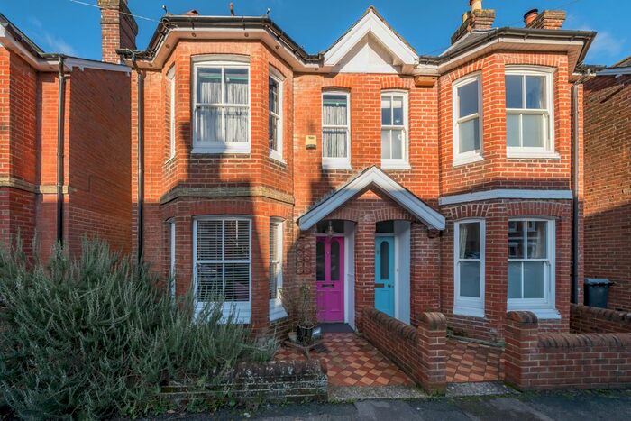 3 Bedroom Semi-Detached House To Rent In Monks Road, Winchester, SO23