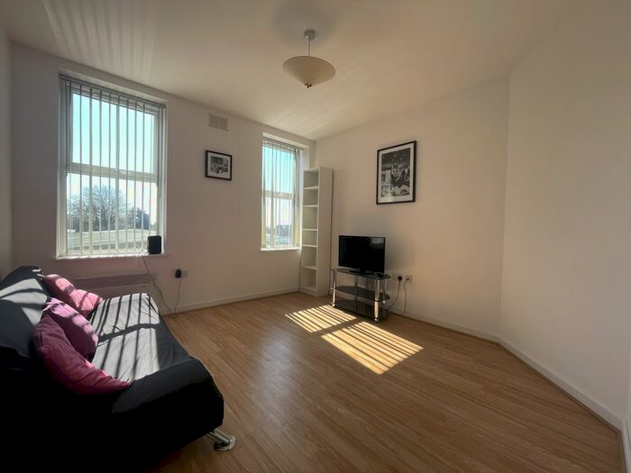 2 Bedroom Flat To Rent In Marquis Of Lorne Middleton Street, Lenton, Nottingham, NG7