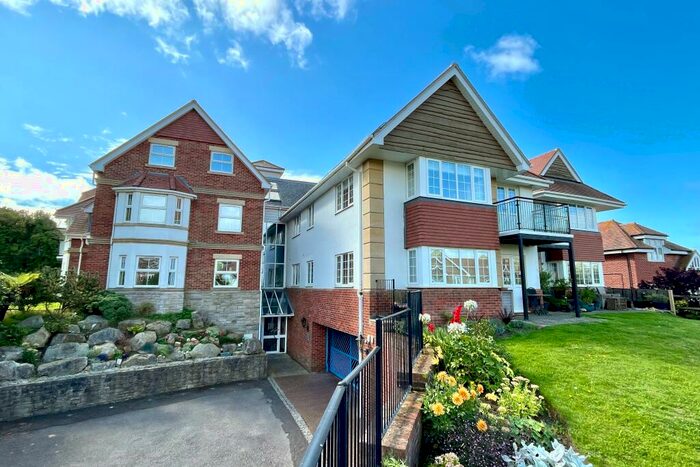 2 Bedroom Flat For Sale In Burlington Road, Swanage, BH19