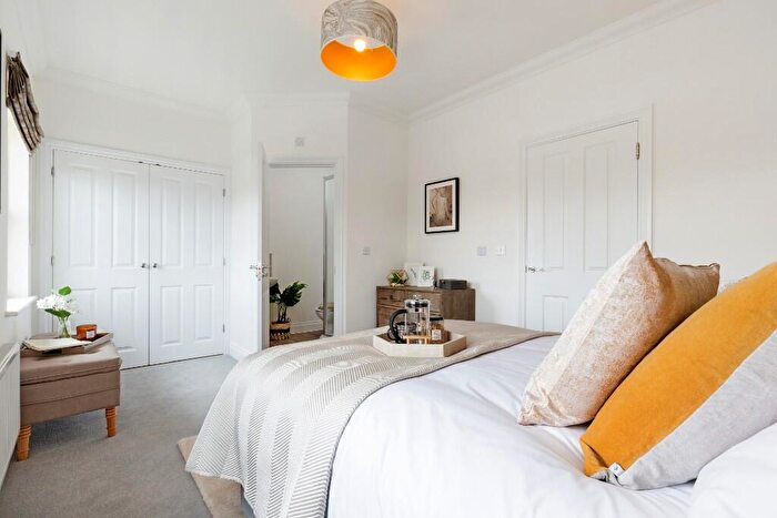 3 Bedroom End Of Terrace House For Sale In Binney Road, Drayton, Norwich, NR8