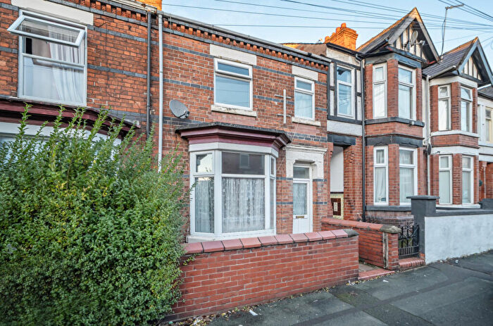 3 Bedroom Terraced House For Sale In Samuel Street, Crewe, Cheshire, CW1