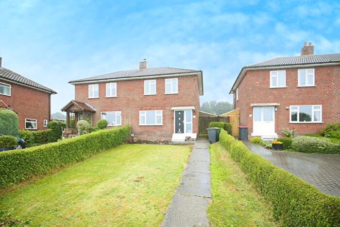 2 Bedroom Semi-Detached House To Rent In St Nicholas Estate, Baddesley Ensor, Atherstone, CV9
