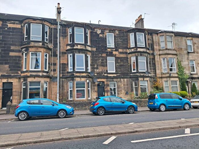 2 Bedroom Flat To Rent In Glasgow Road, Paisley, PA1