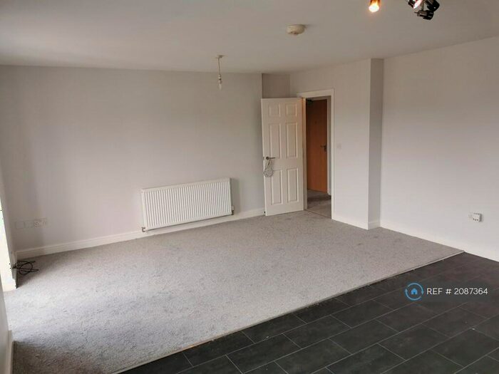 1 Bedroom Flat To Rent In Spen Lane, Leeds, LS16