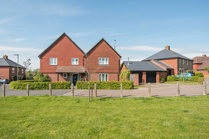 4 Bedroom Detached House For Sale In Somerset Fields, Bentley, Farnham, GU10