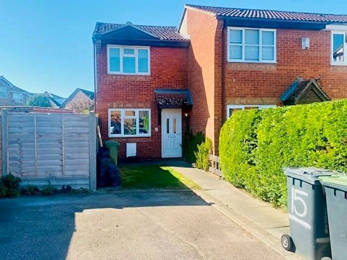 2 Bedroom End Of Terrace House To Rent In Upperstone Close, Stotfold, Hitchin, SG5