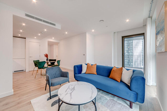 1 Bedroom Flat To Rent In Marsh Wall, South Quay, E14