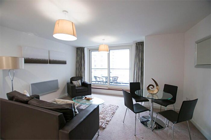 2 Bedroom Apartment To Rent In Douglas House, Cardiff Bay, Prospect Place, CF11