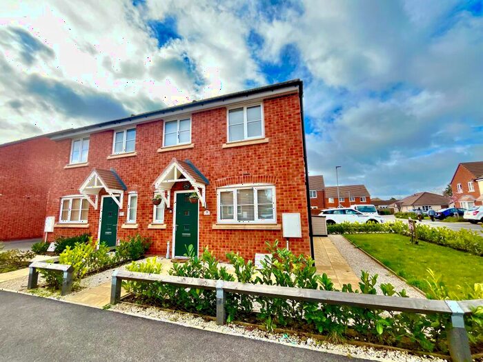 3 Bedroom House To Rent In Spruce Grove, Peterborough, PE1