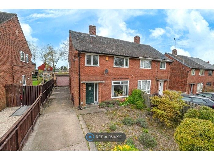 3 Bedroom Semi-Detached House To Rent In Lidgett Lane, Leeds, LS17