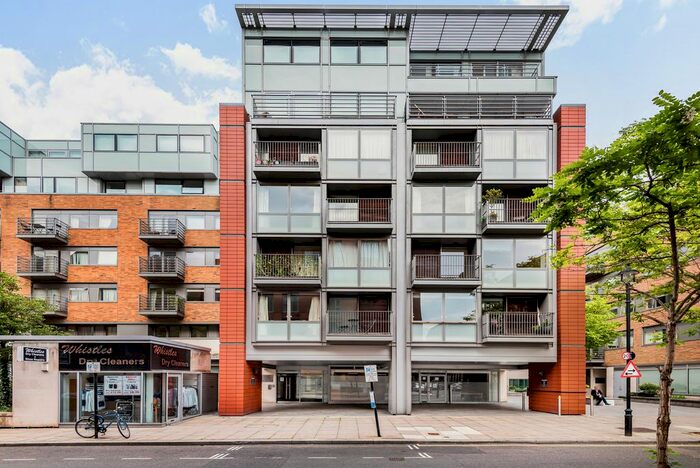 3 Bedroom Flat To Rent In Asquith House, Monck St, SW1P