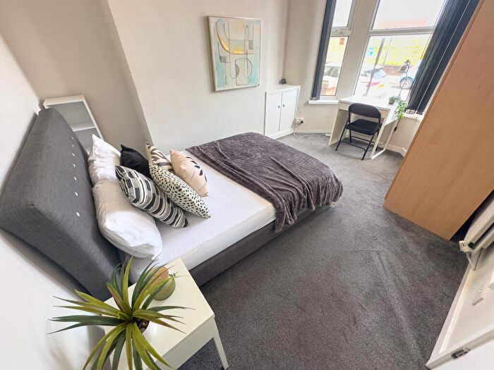 1 Bedroom House To Rent In Jubilee Drive, L7