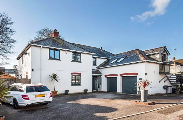 5 Bedroom Detached House For Sale In Farley Close, Truro, TR1