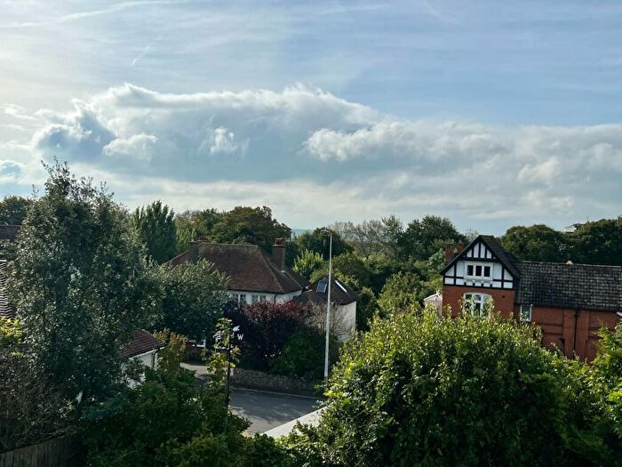 3 Bedroom Detached House For Sale In Hythe, CT21