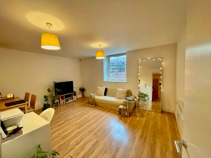 1 Bedroom Apartment To Rent In Hockley House, City Centre, NG1