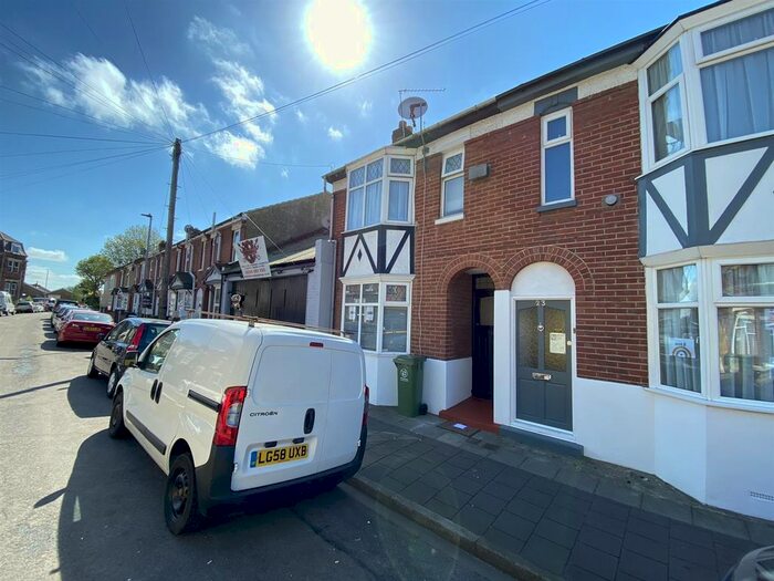 2 Bedroom Property To Rent In London Avenue, Portsmouth, PO2