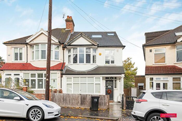 5 Bedroom Semi Detached House To Rent In Dixon Road, London, SE25