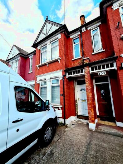 4 Bedroom Property To Rent In Shelbourne Road, London, N17