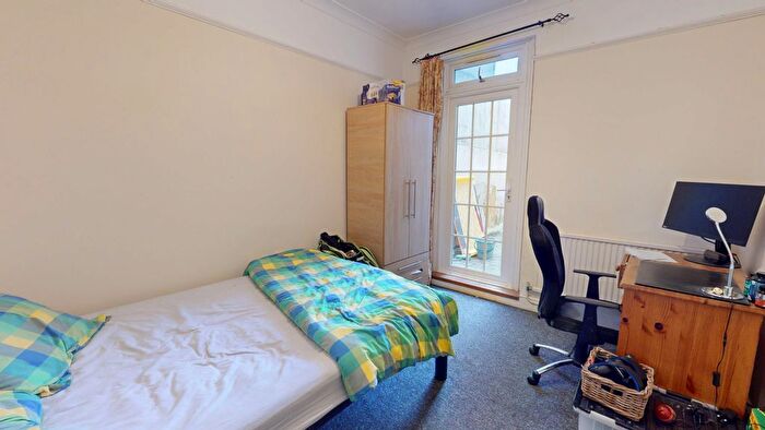 6 Bedroom Detached House To Rent In Brading Road, Hanover, Brighton, BN2